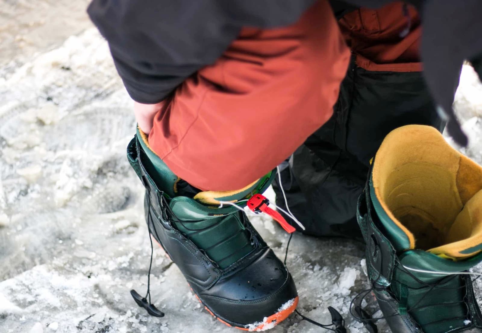 Winter Sports Gear & Equipment Sportsmans Pawn