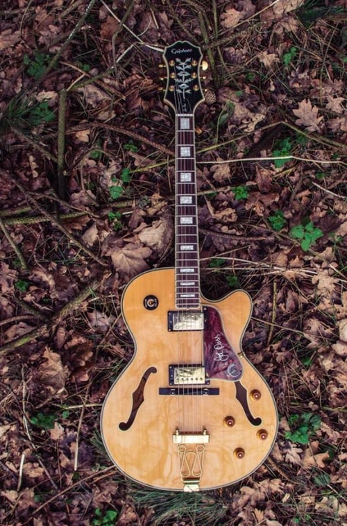 Where to Sell Guitars Sportsmans Pawn