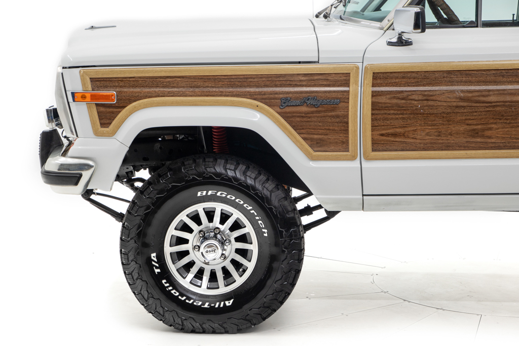 1988 Jeep Grand Wagoneer