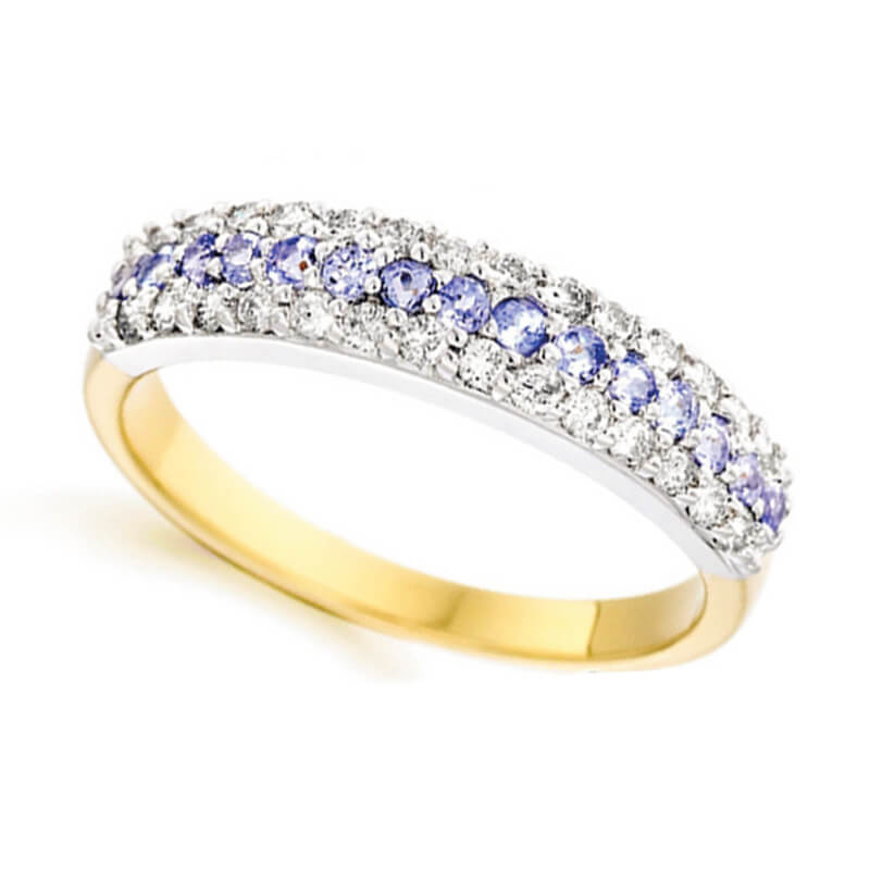 tanzanite and diamond ring in yellow gold