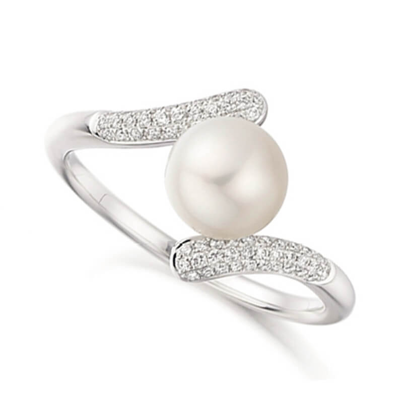 Pearl & diamond engagement ring