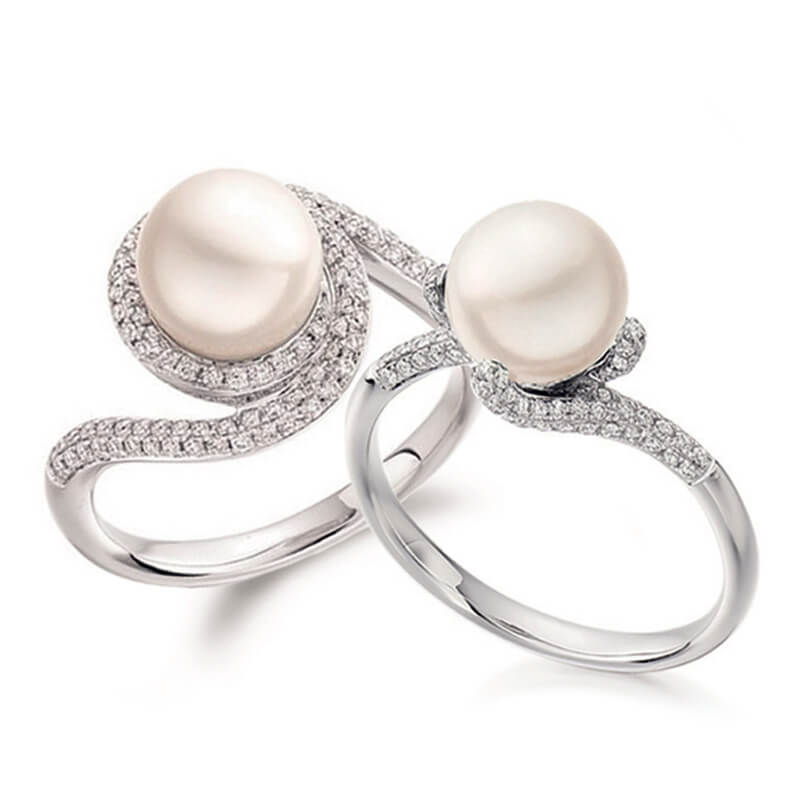 Pearl & diamond engagement ring