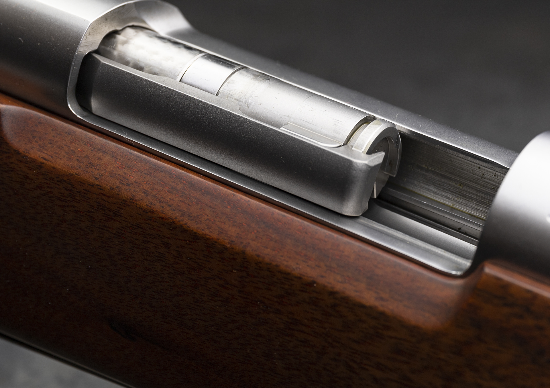 Win M70 Extractor