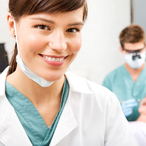 friendly hawthorn dentist suggesting dental implant