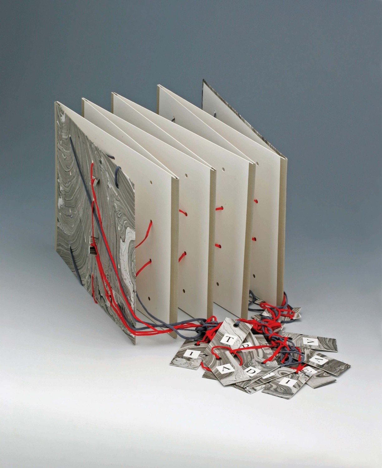 Geza Perneczky, The Story of the colorful Ribbons. Vol. 25 (Arte VIDA), Olomouc museum of art in collection