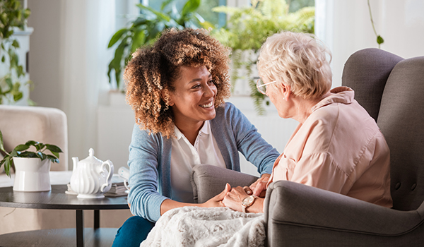 per diem nurse caring for senior in nursing home
