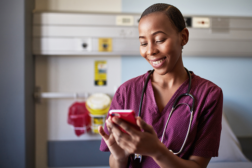A nurse using the CareRev app to create a flexibile and fulfilling schedule