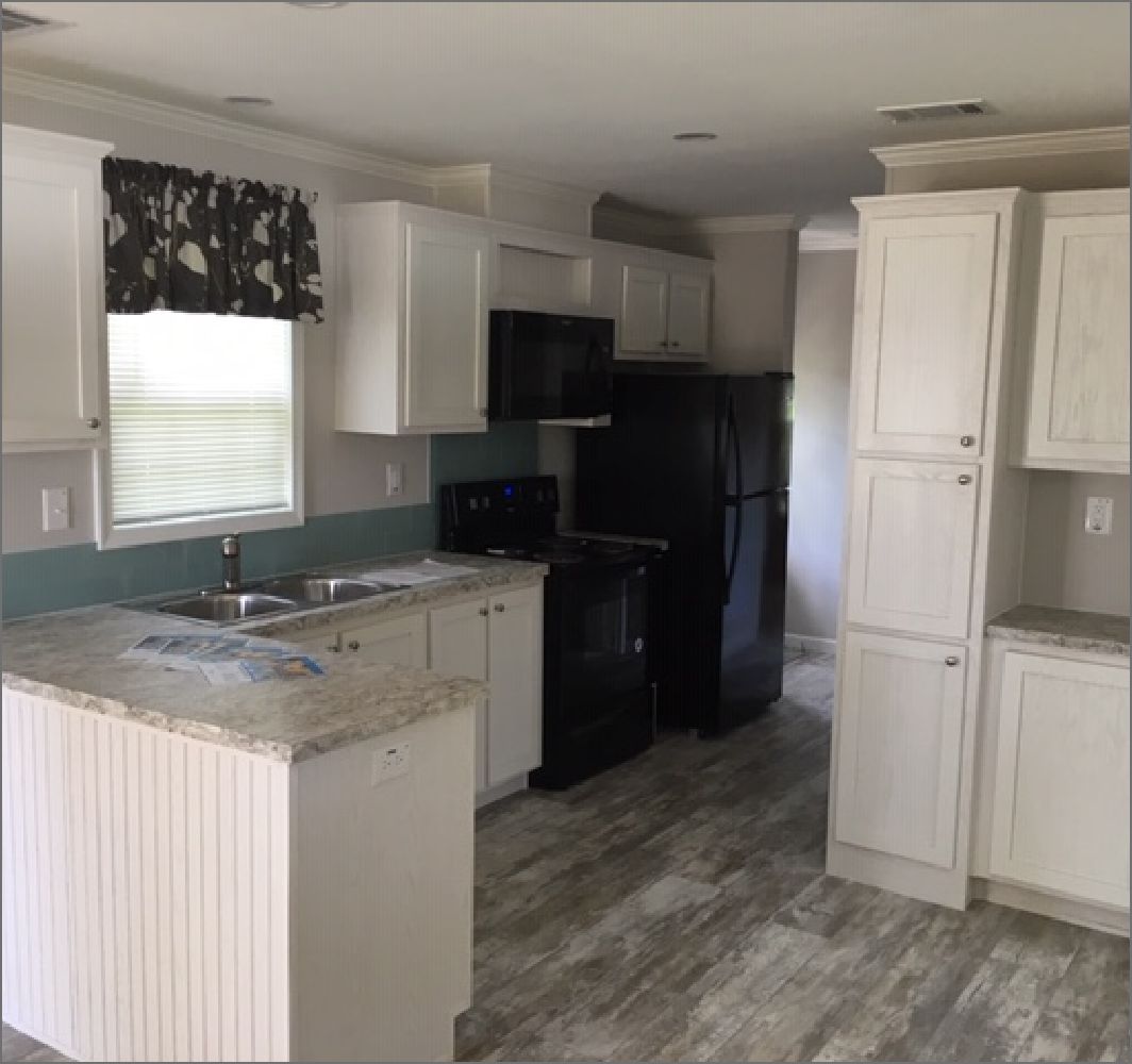 Mobile Home Park Lake Front on Crescent Lake