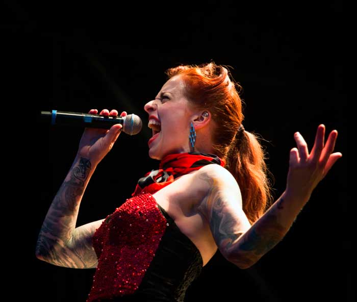 Canciones feministas machistas