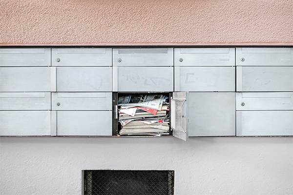 mailbox overflowing with mail