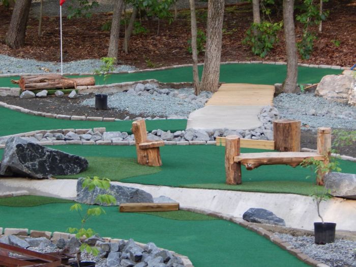 accessible put put golf and outdoor activities in Virginia