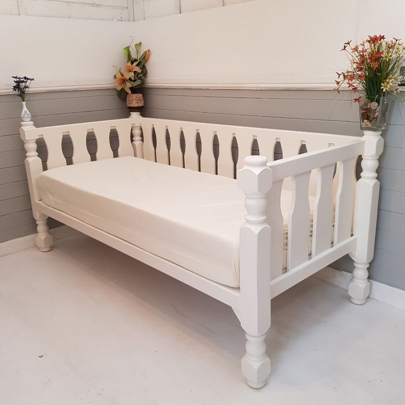 Bespoke Wooden Daybeds Handmade to Order