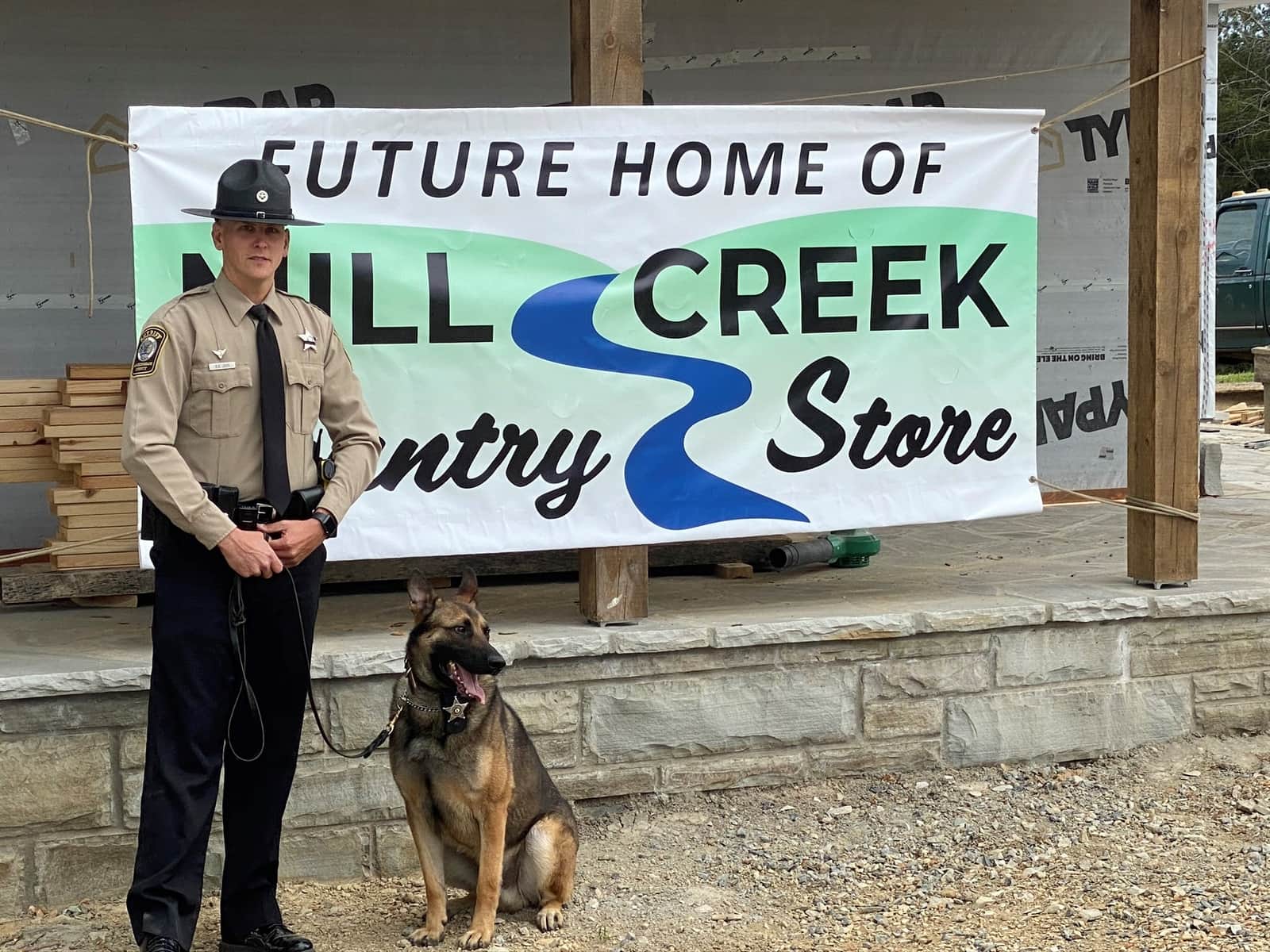 Mill Creek Country Store Store, Food & Product Photos