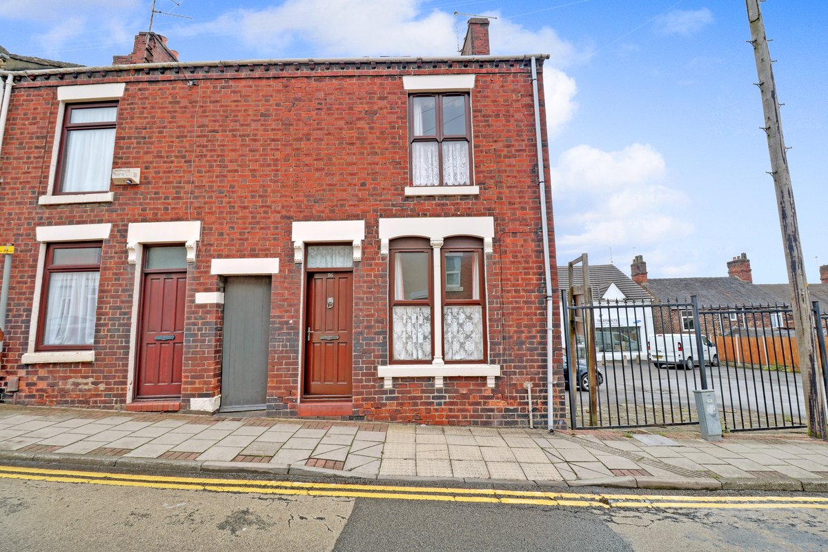 OneAgency 3 bed terraced house sold