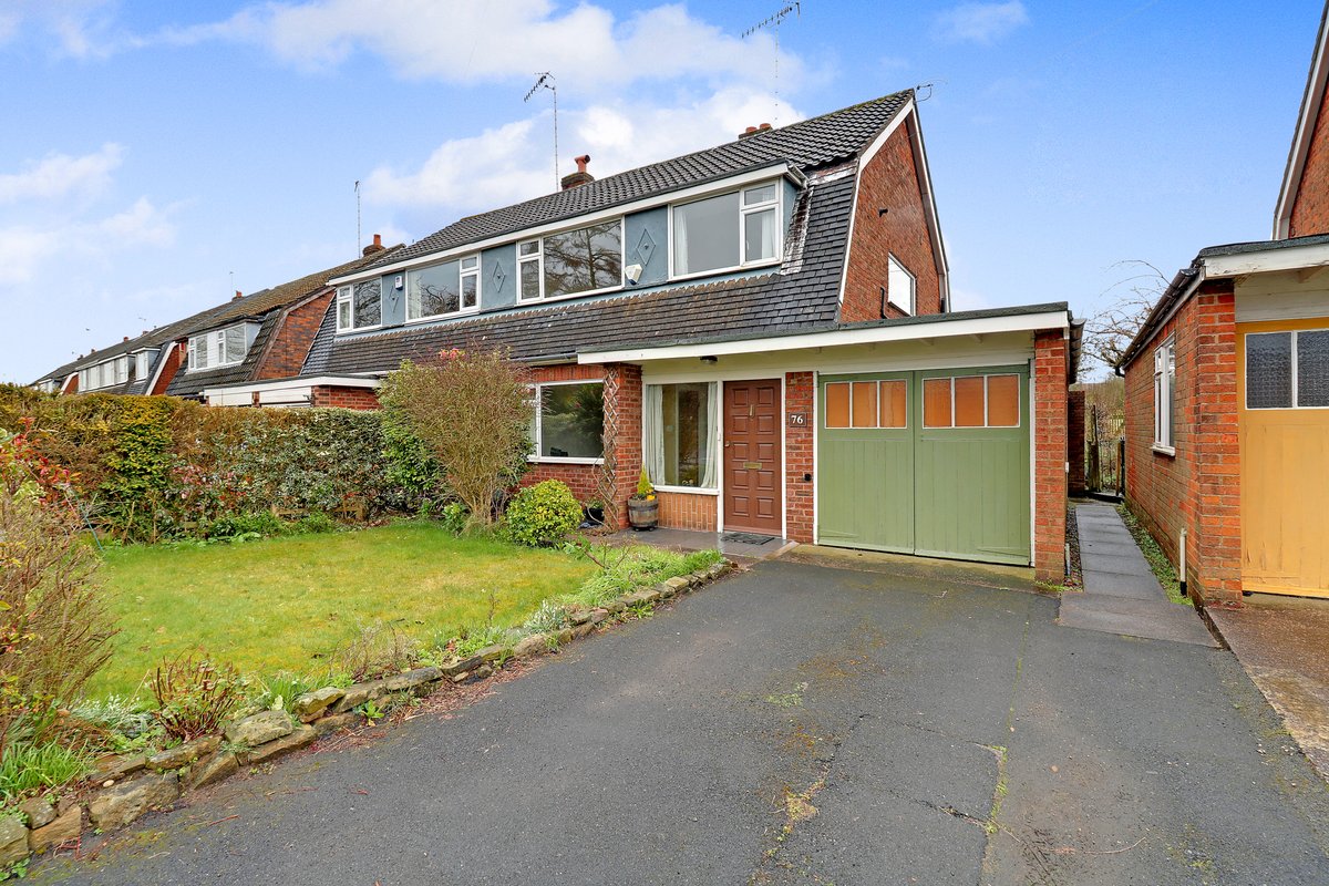 OneAgency 3 bed semidetached house sold