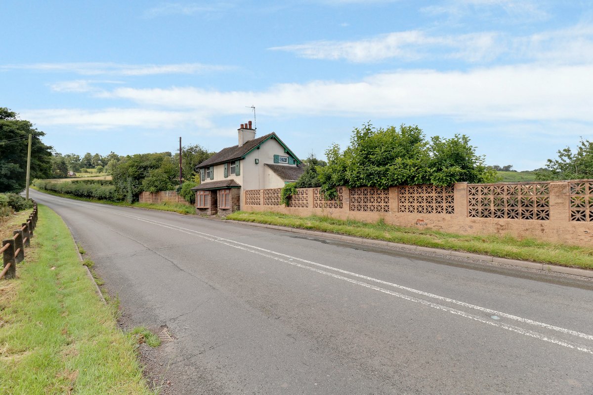 OneAgency 2 bed cottage sold