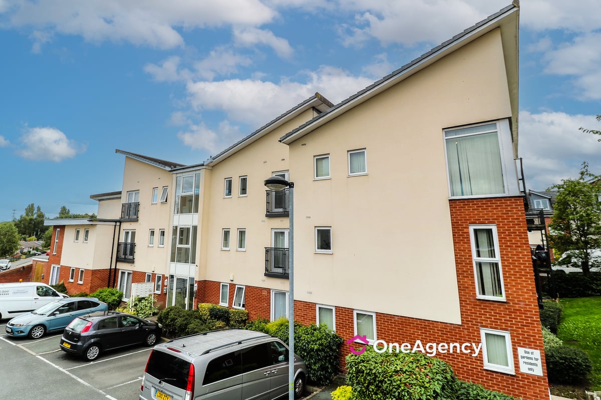 OneAgency 2 bed apartment for sale