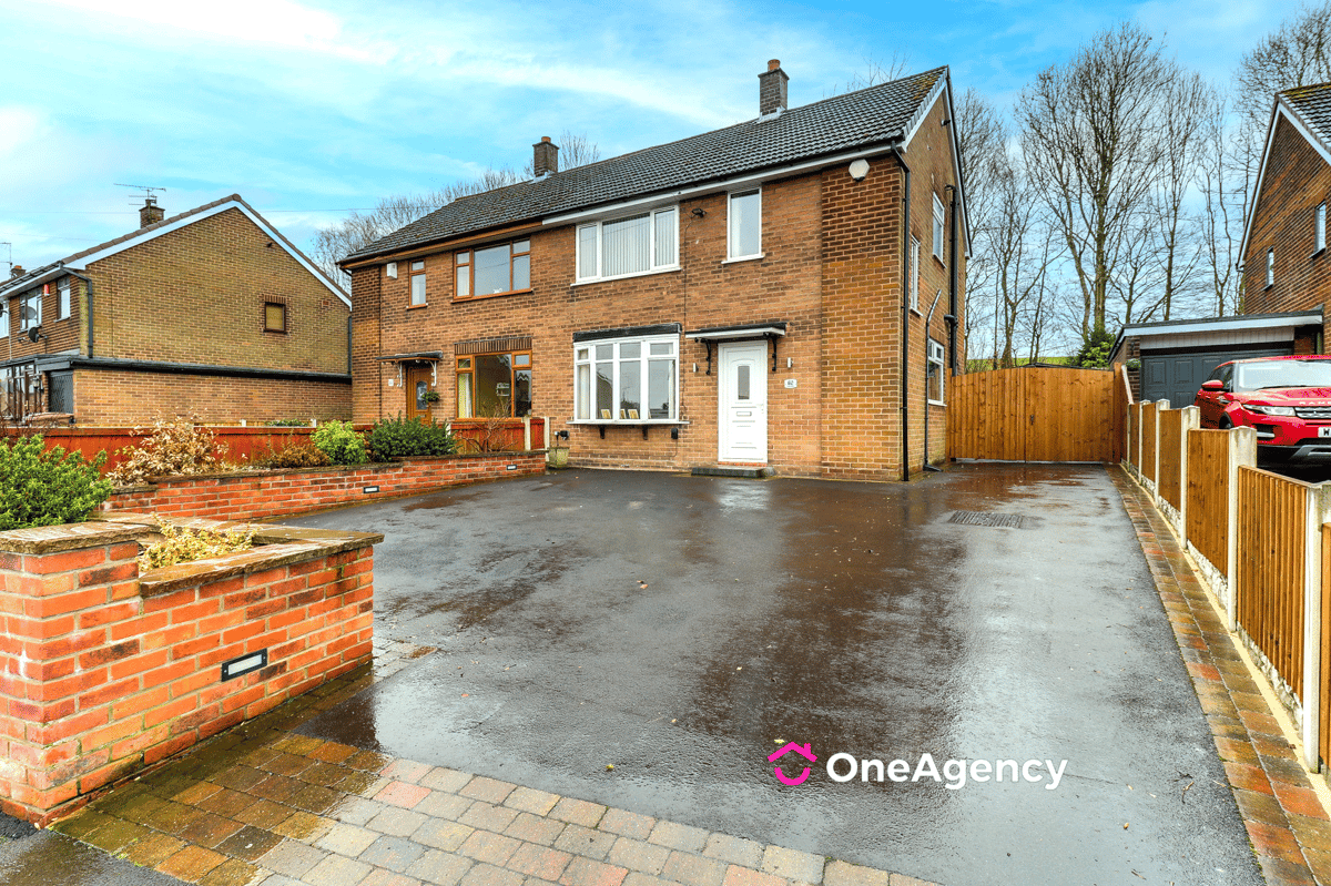 OneAgency 3 bed semidetached house sold