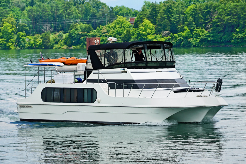 Harbor Master Stolkraft Harbortowne Marine Full Service Marine