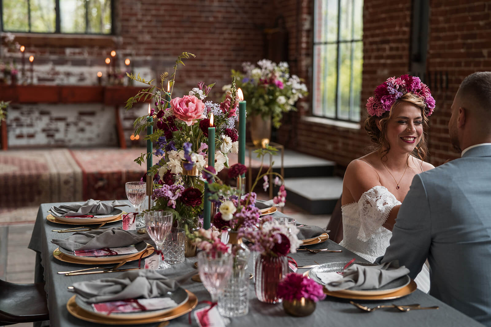 Bilderstrecke des Styled Shoots "Reise in Glück. (Bilder: Vasil Bituni)