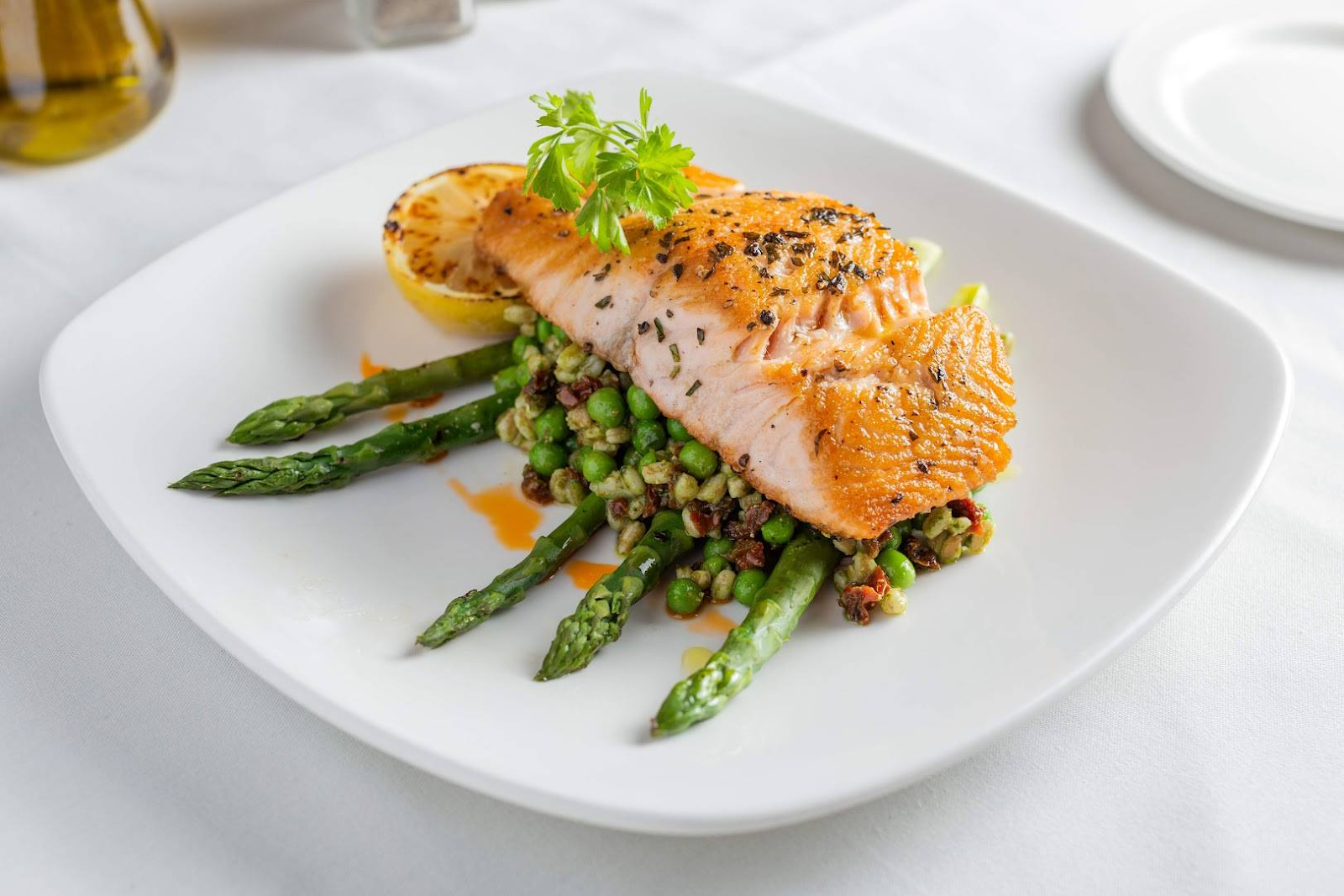 Top Places in Chicago for the Absolute Best Mediterranean Food - GiftYa