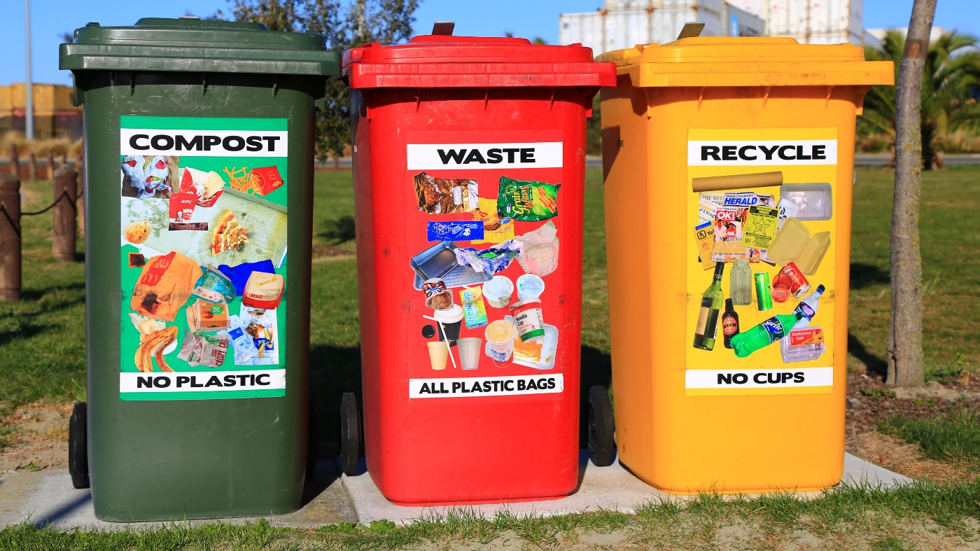 Recycling containers