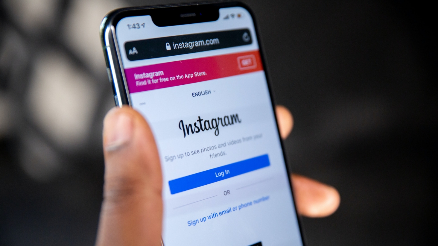 Instagram log in