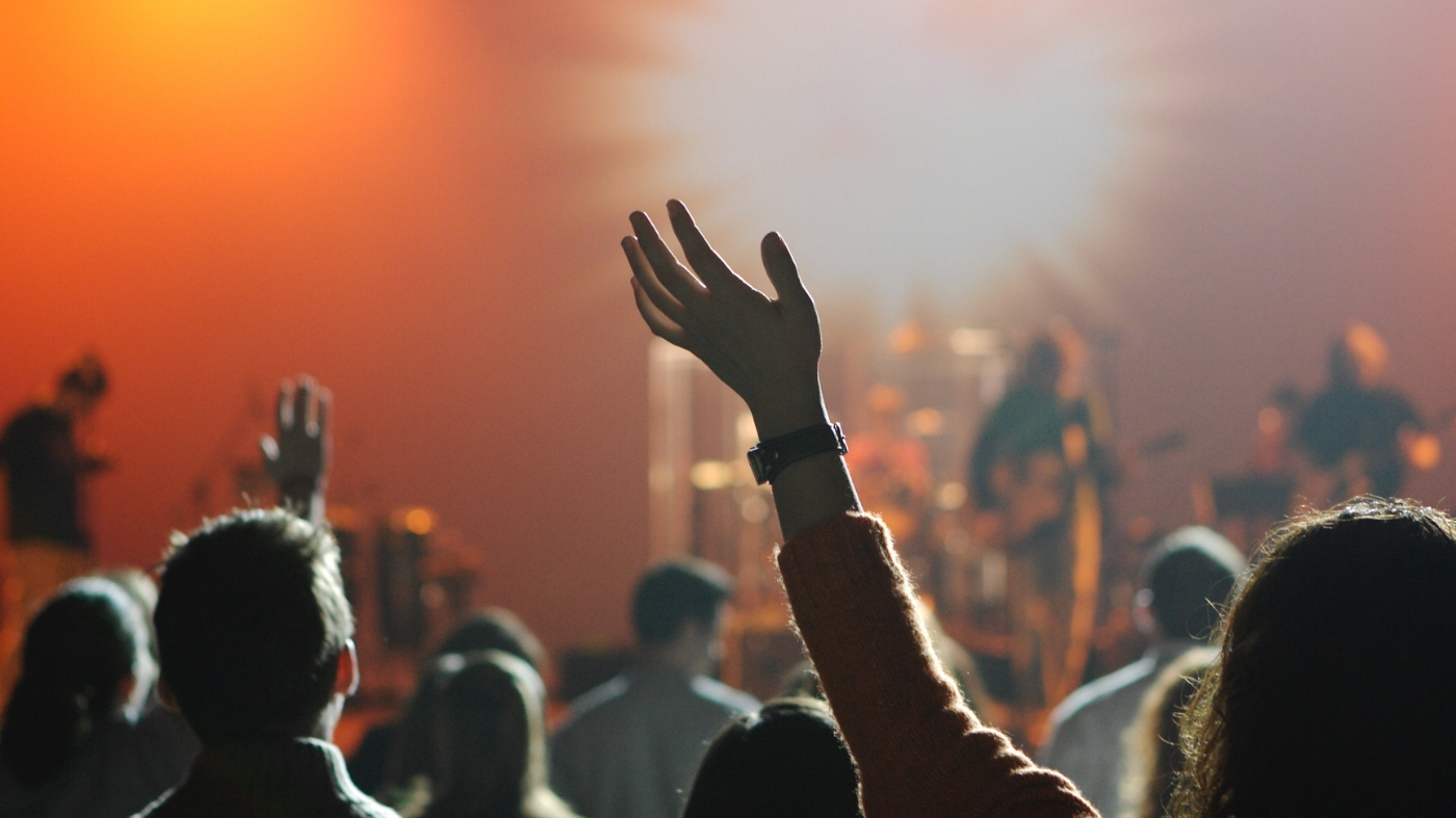 Church service with full attendance