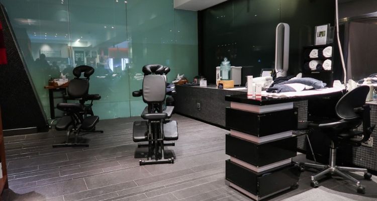 The London Heathrow Airport Guide: When Flying From London to New York Business Class 24