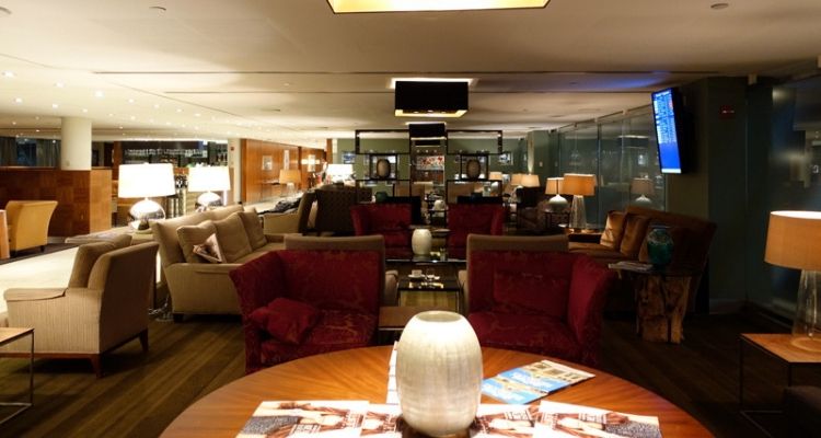 As well as great food, The Virgin Clubhouse has a wide selection of beer, wines, spirits and award-winning cocktails. The Clubhouse as a whole is fantastic, but it really excels with its food, drink and dining options. 25