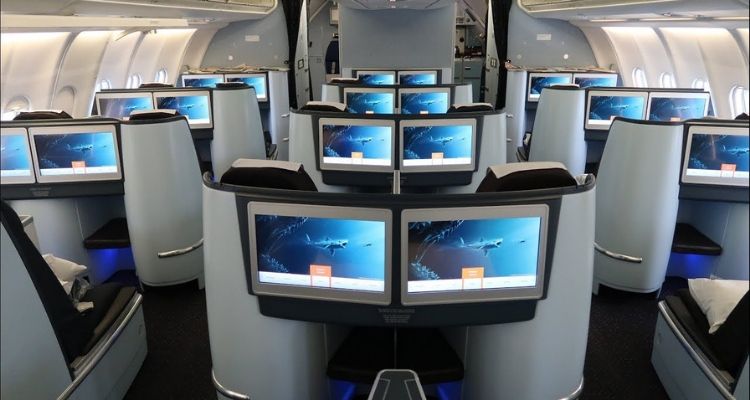 Low Cost Airlines vs Premium Airlines: How Flying Business Class Compares 8