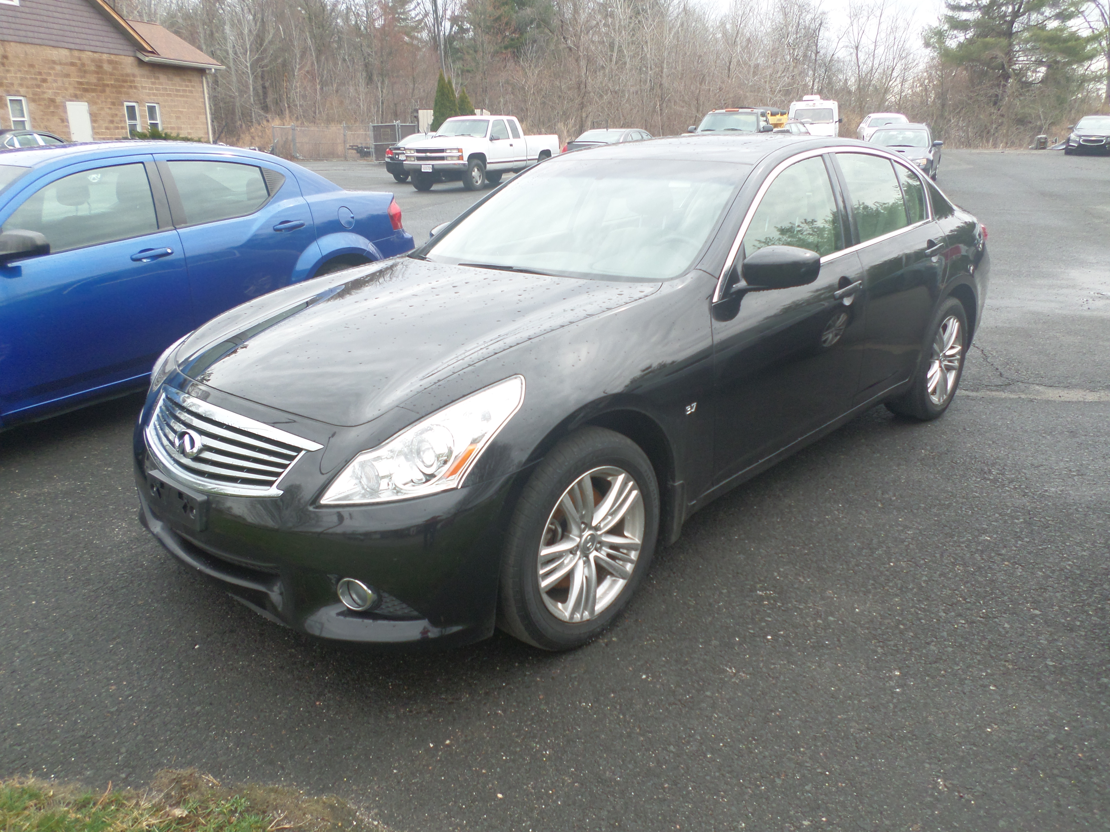 Gristmill Motors Car & Truck Sales and Service in Southwick, MA