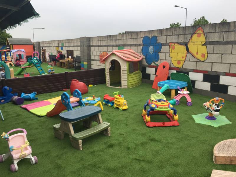 Playgrounds & Creches