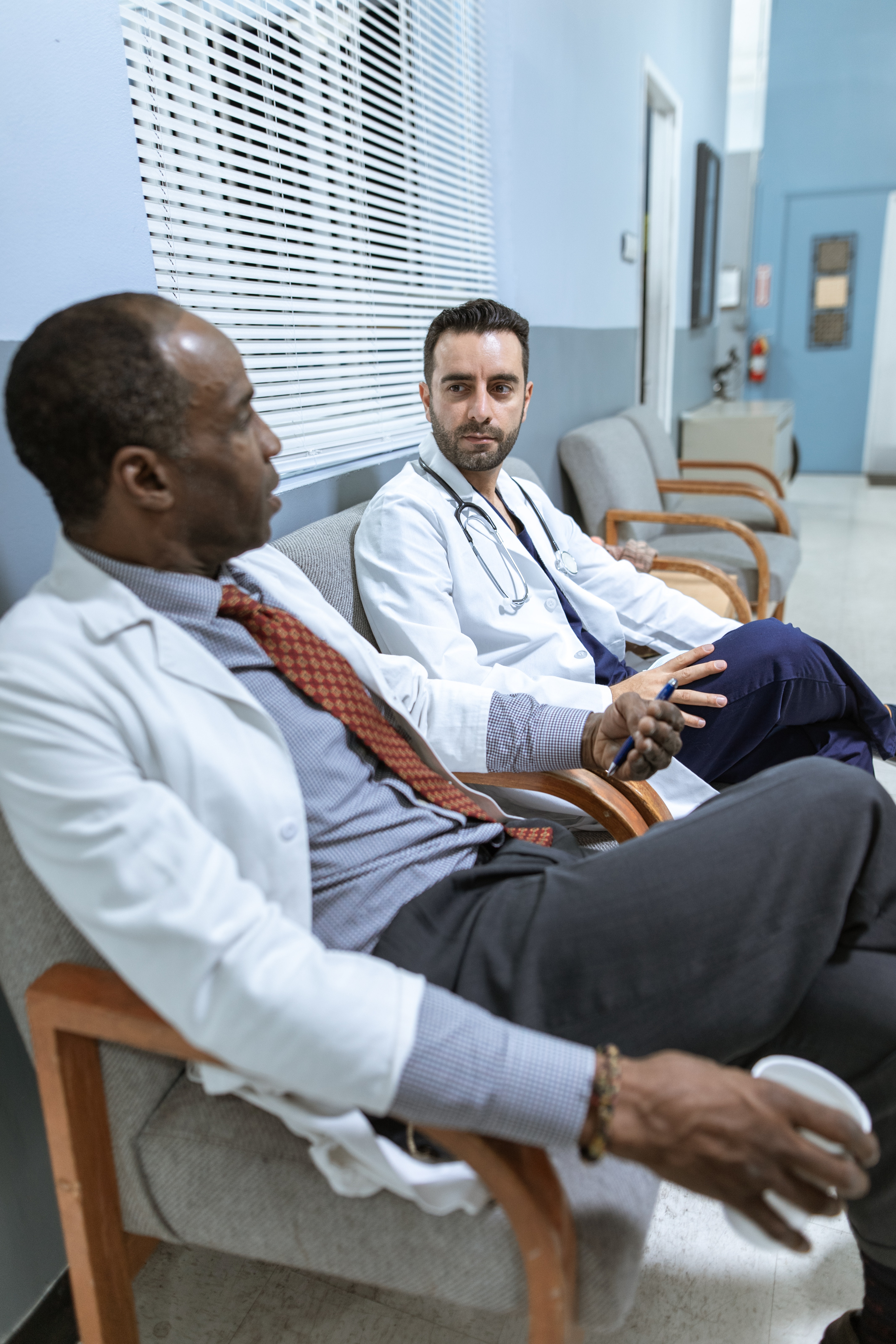 plastic-surgeon-partnership-with-dentist
