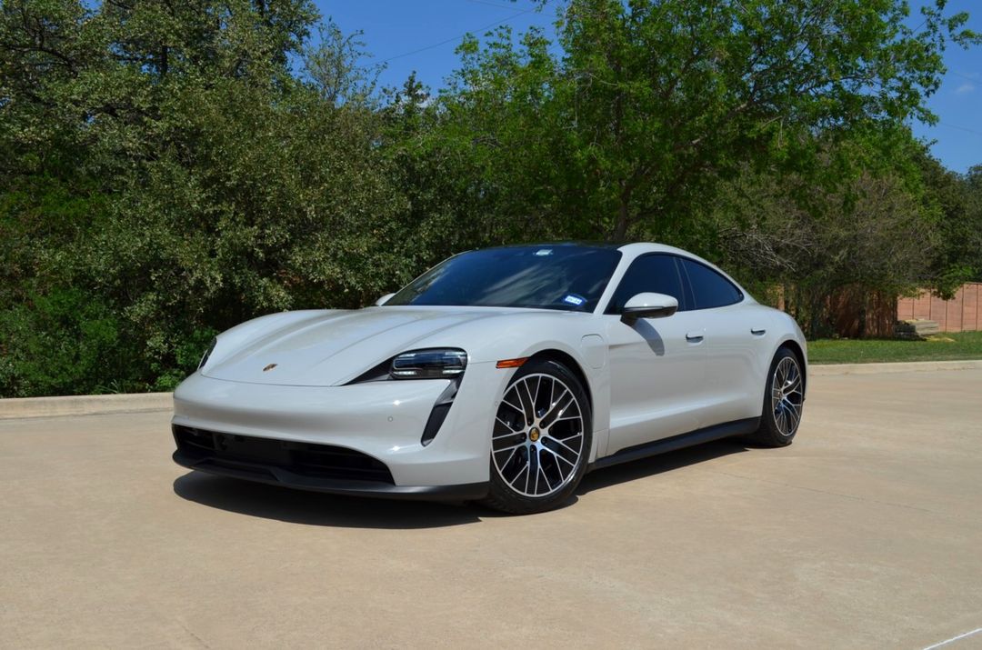 Buy & Sell vehicles direct! DriveDirect & eCARHOUSE is your personal