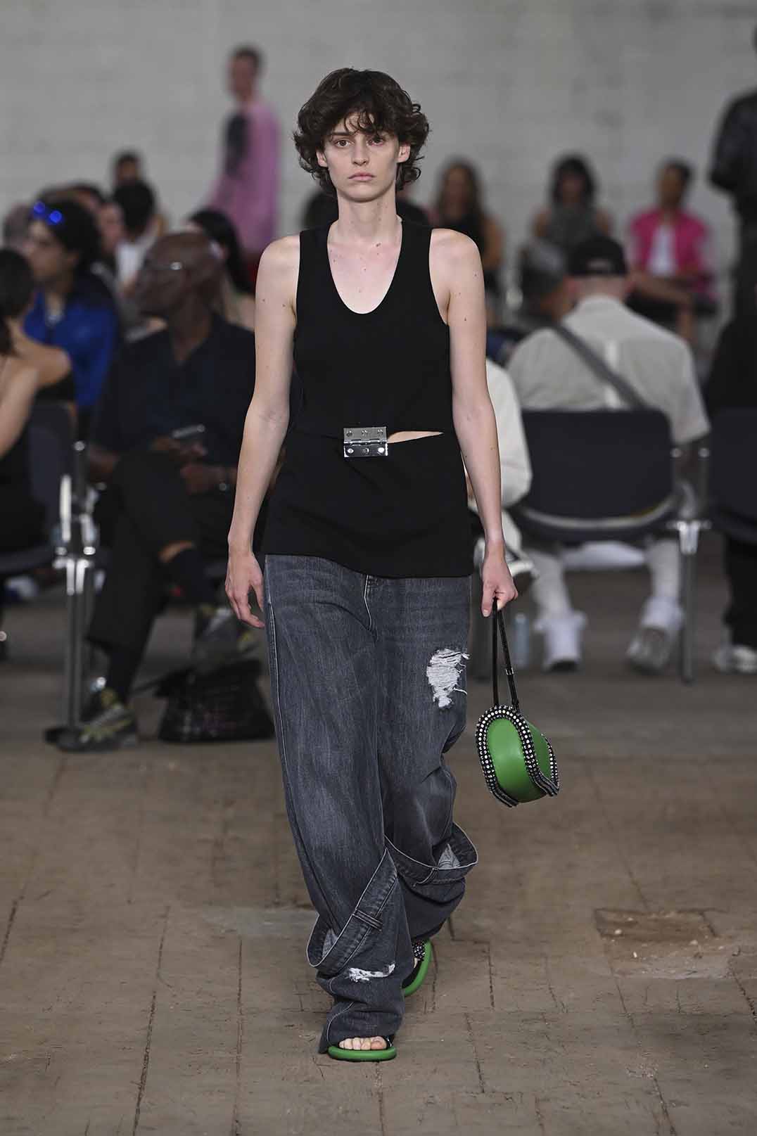 JW Anderson Men's SS23 and Resort 23 Collection Reveal. Look 24