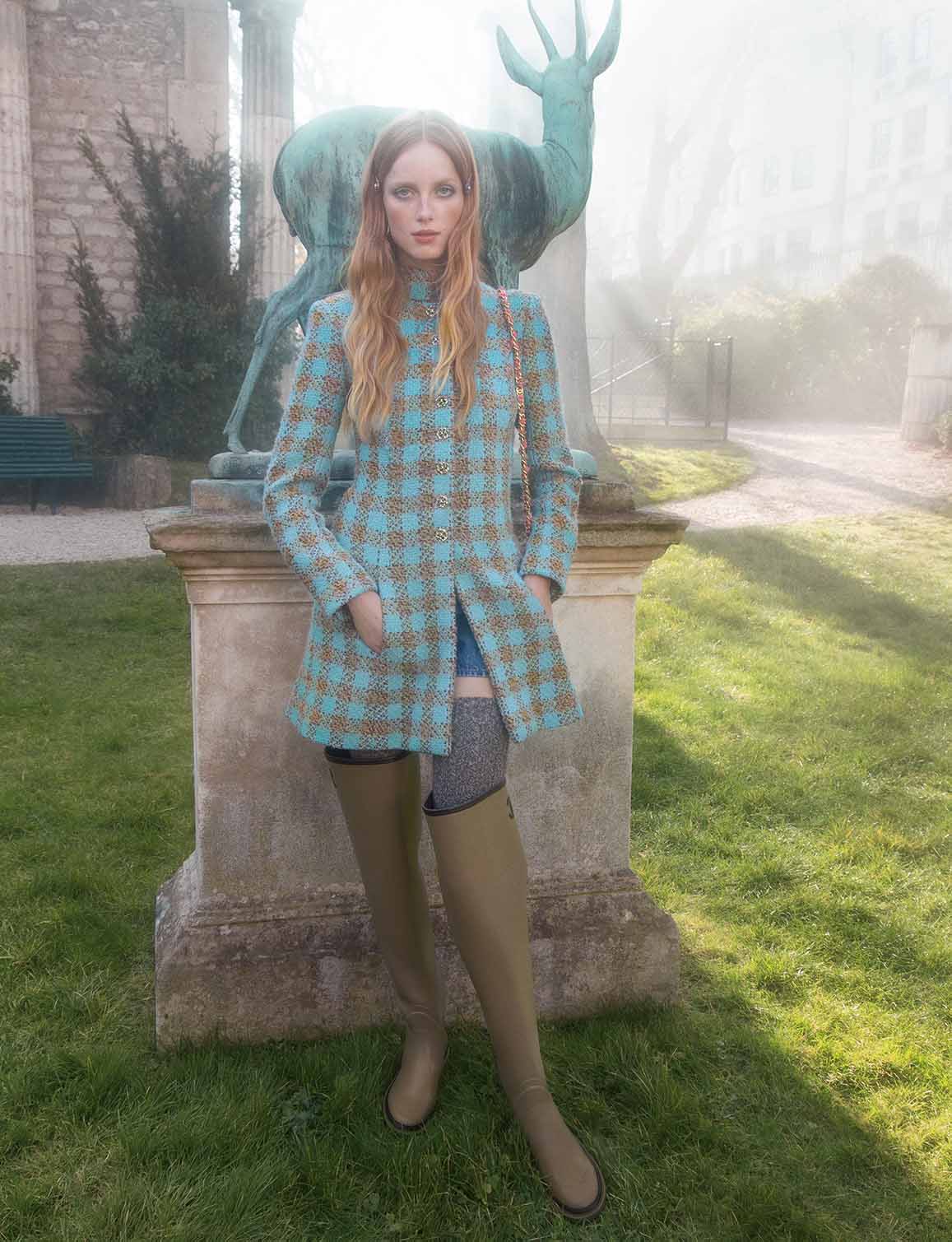 CHANEL Fall-Winter 2022/23 Ready-to-Wear collection campaign by Inez & Vinoodh.