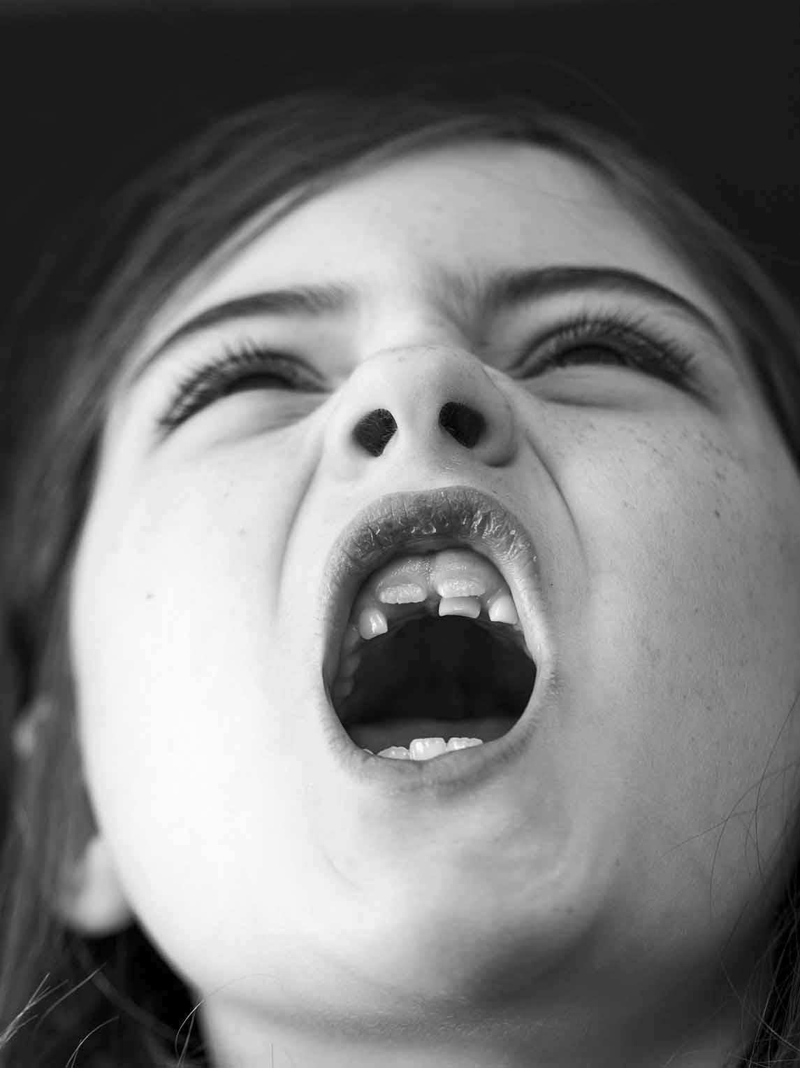 Olivia Arthur, Thea’s Double Tooth, 2022. © Olivia Arthur / Magnum Photos