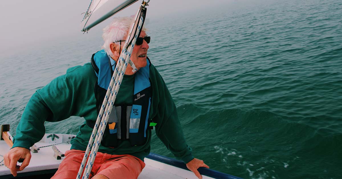 6 Best Life Jackets for Sailing (2020) | Life of Sailing