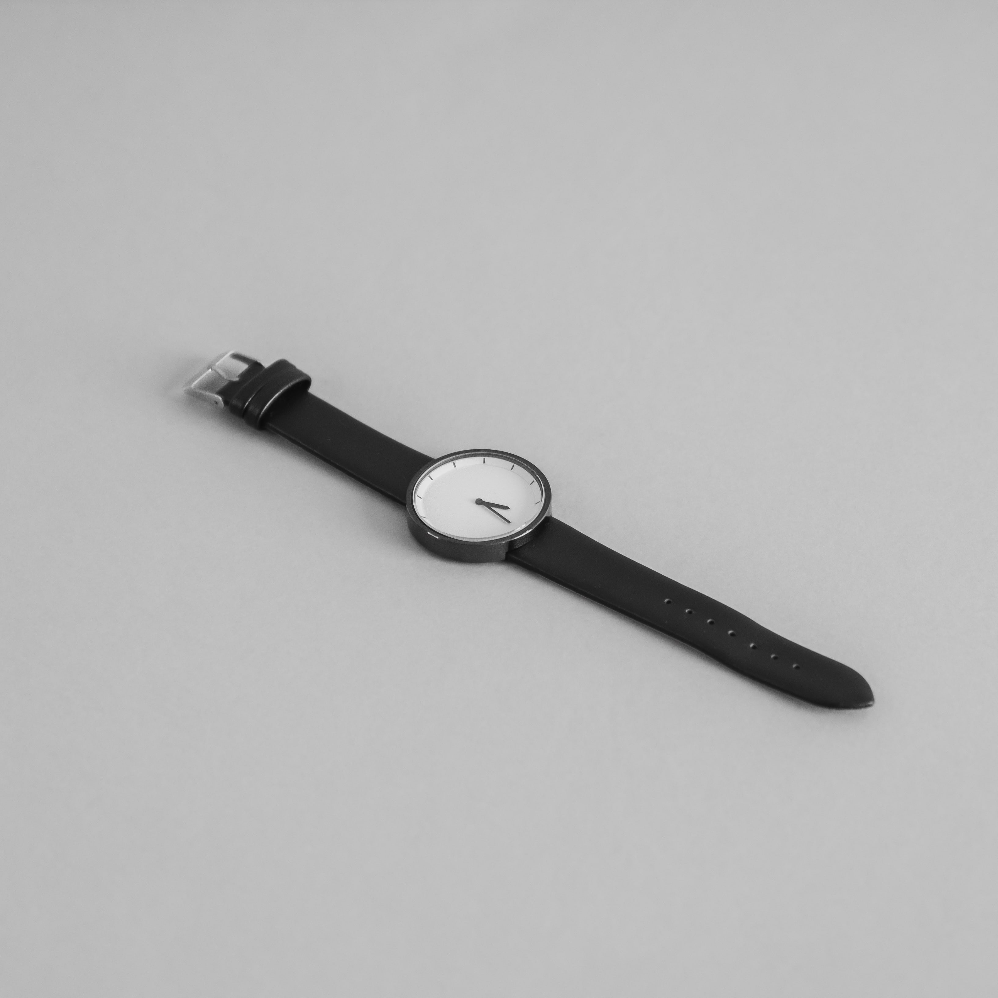 The Modern — White & Black Leather