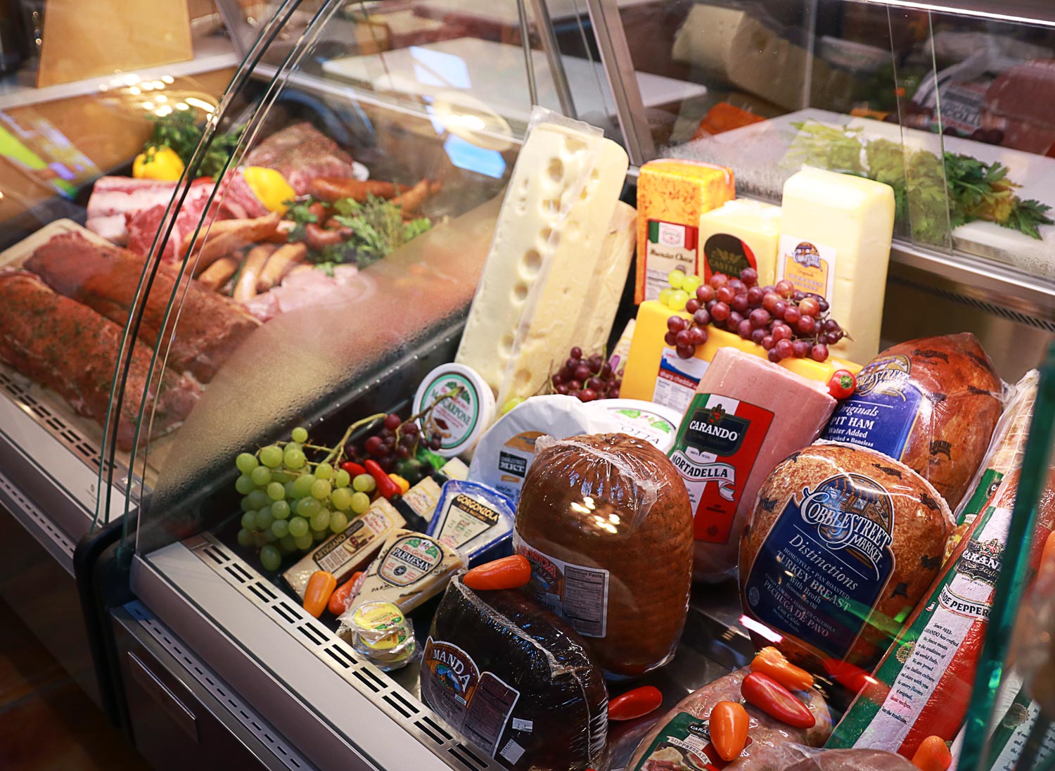 Streetside Market Culture Image
