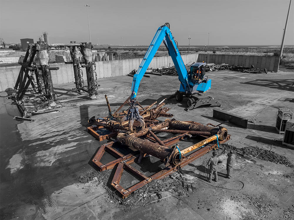 John Lawrie Decom delivers 100% recycling rate for Maersk Decom