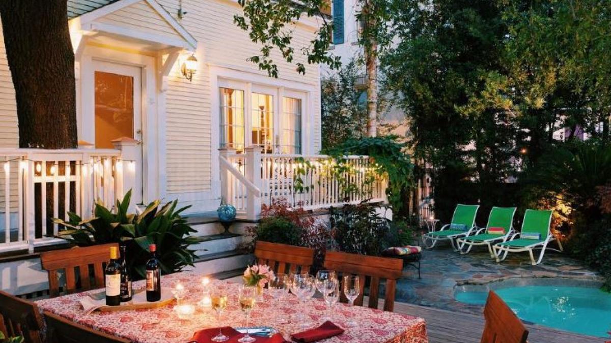 Victorian District/Starland District Presented by Exclusive Buyer’s