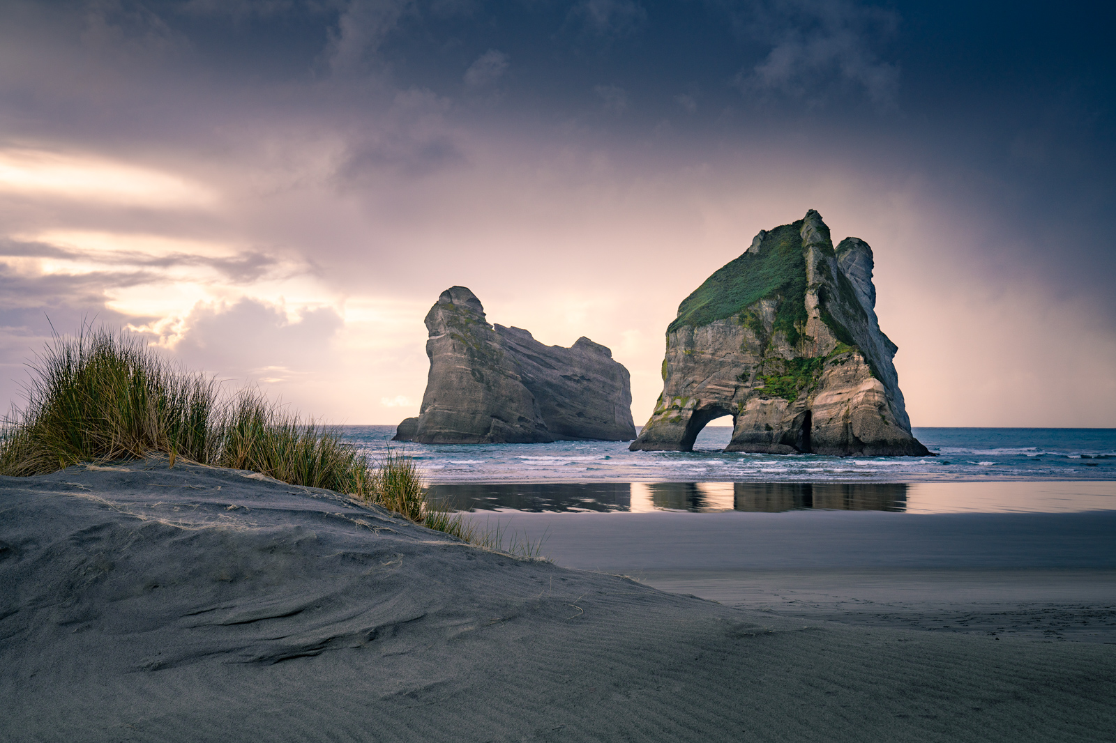10 Must See NZ Beaches for Photography