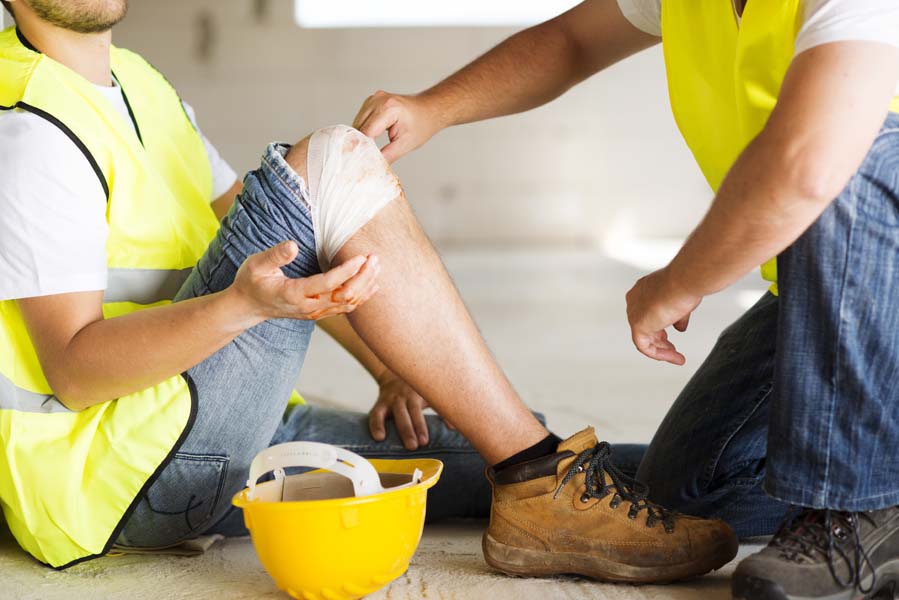 injured knee at work