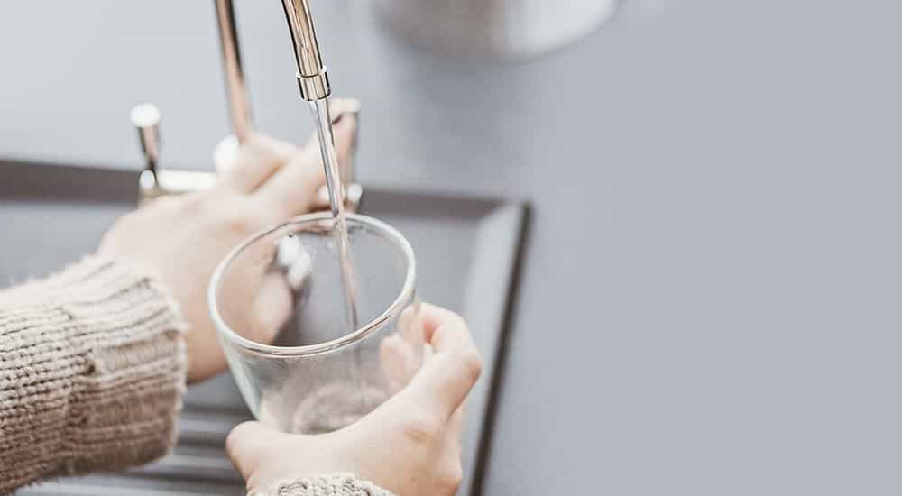 Filtered tap water versus bottled water The Water People