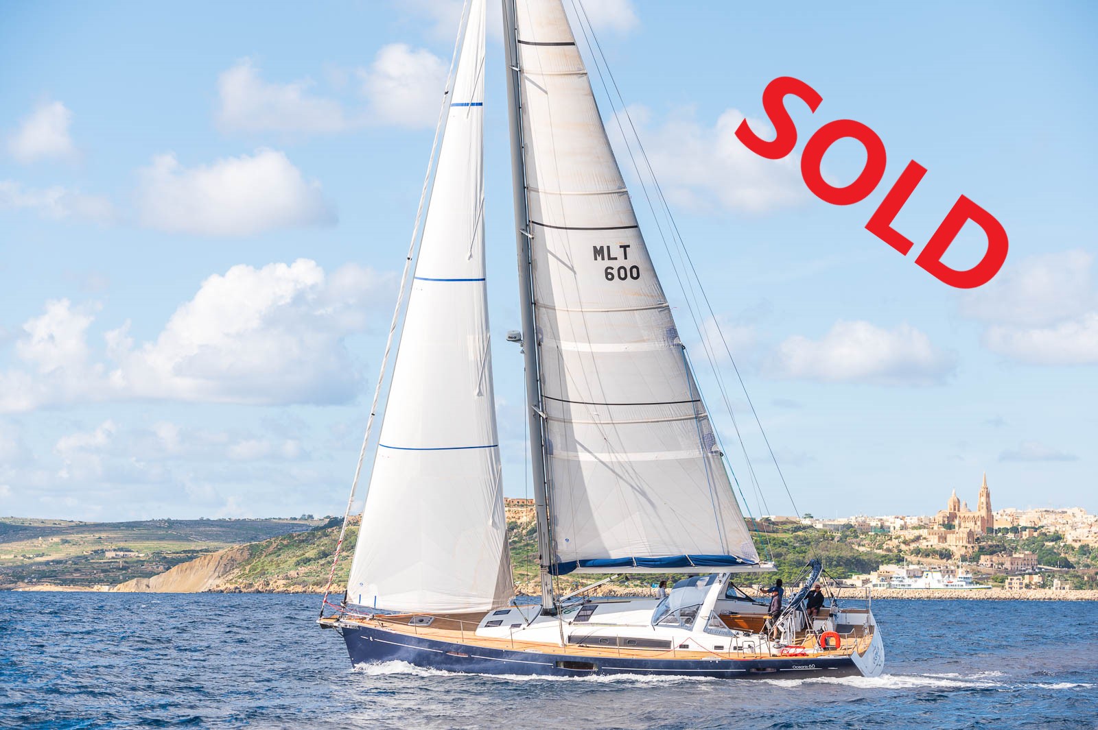 OCEANIS 60