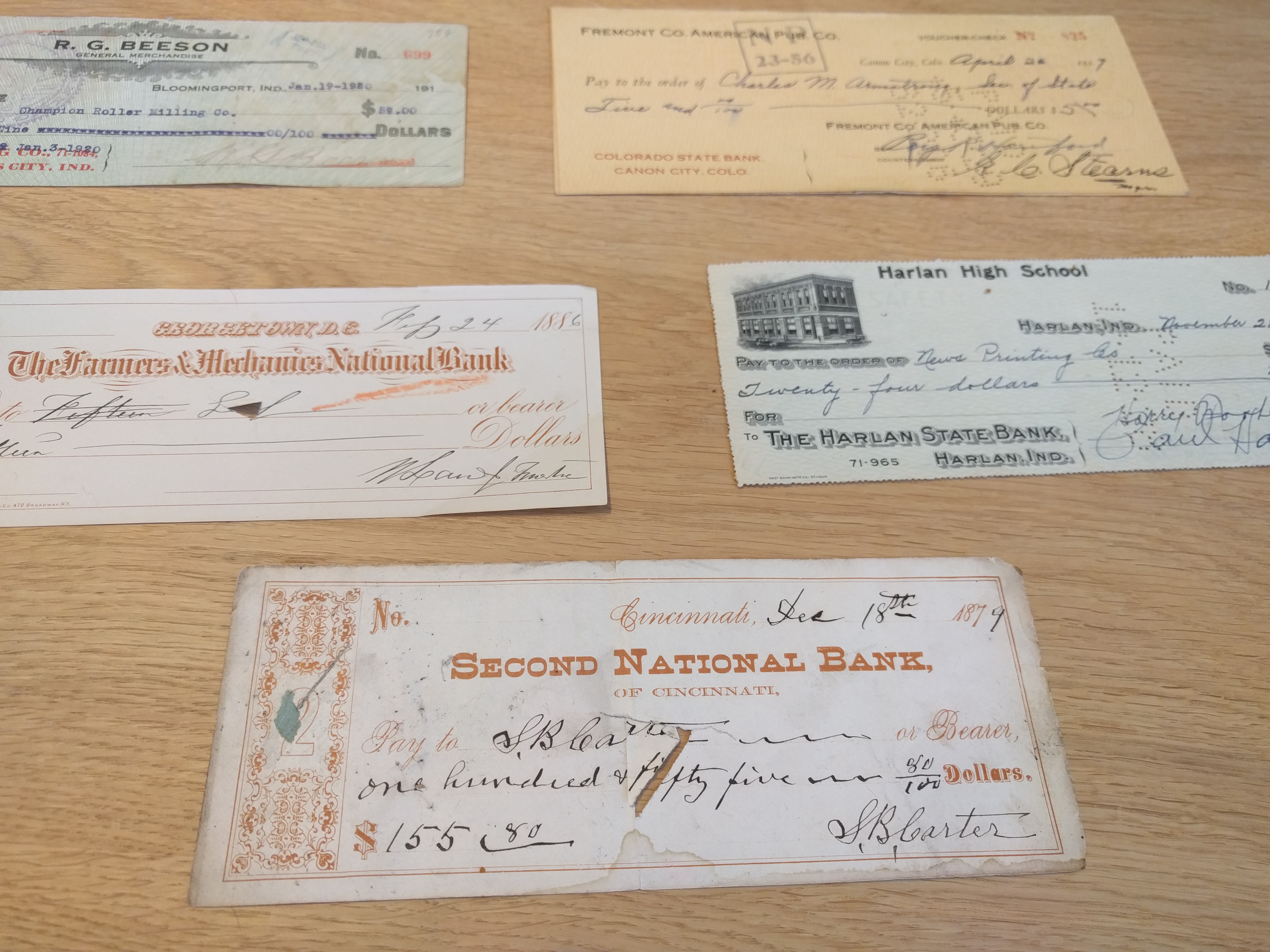 Why are US small businesses still paying with paper checks in 2019?