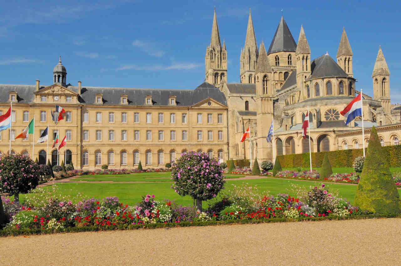 decouvrez la belle ville de caen et vivez votre meilleure vie étudiante