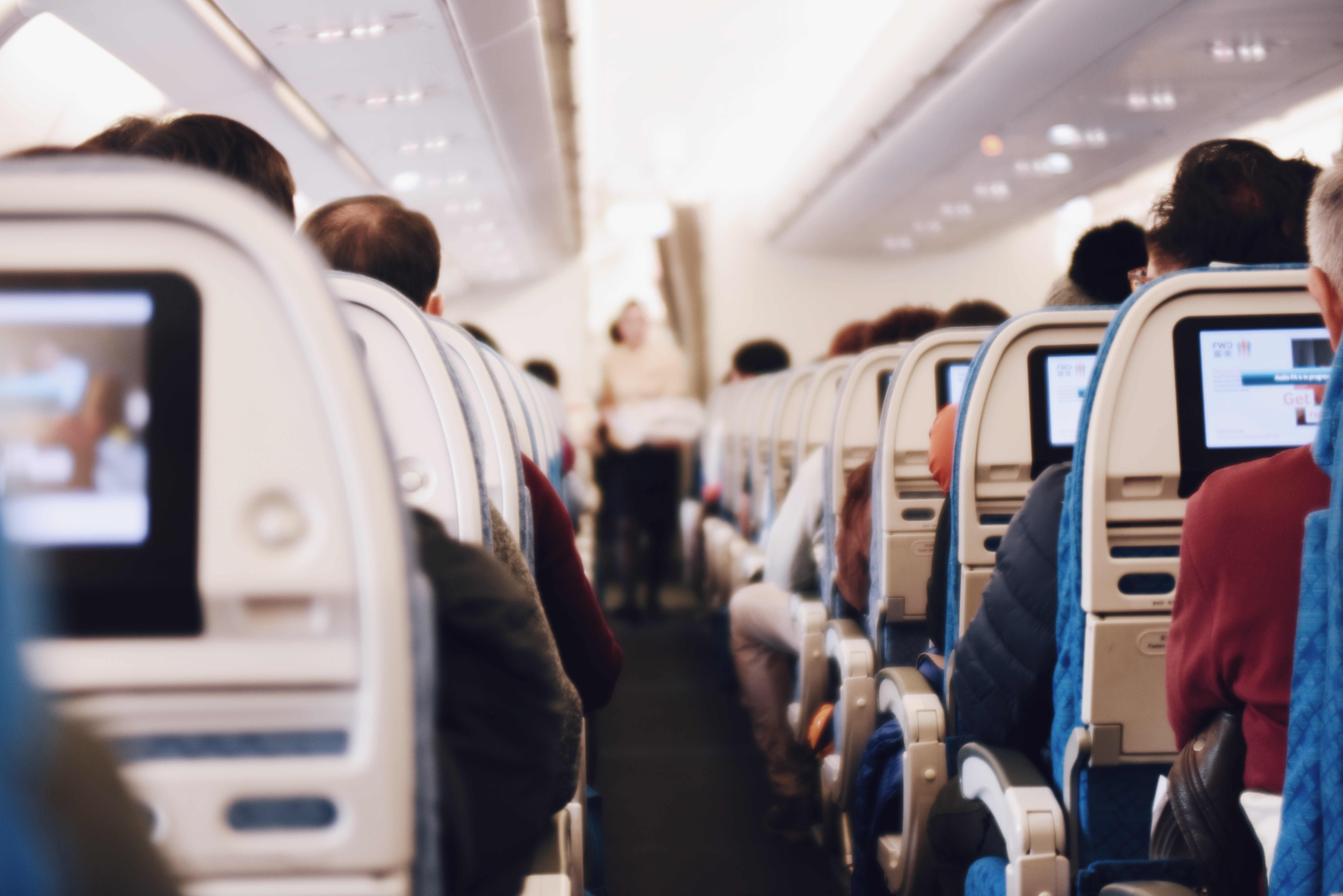 Best airline loyalty programs - titular photo